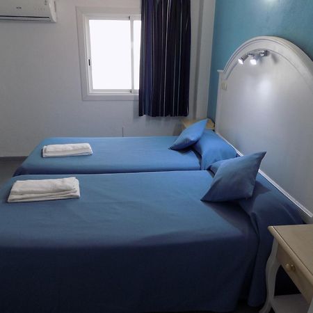 Hostal Villa Maruja El Arenal  Luaran gambar